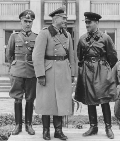 Heinz Guderian and Semyon Krivoshein at a Soviet-German victory parade in Brest on 1939 September 23